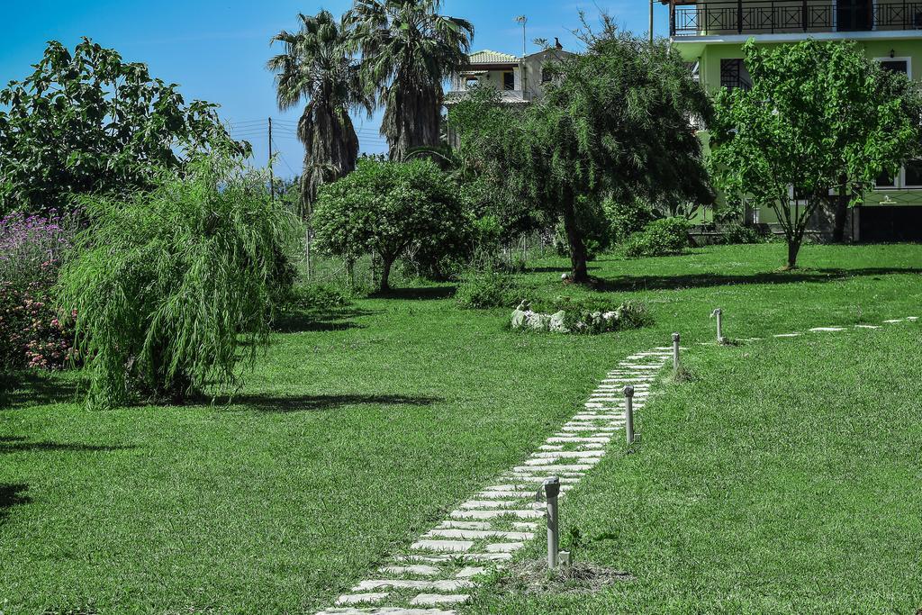 Apartamento Mirsini *